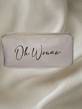 Charger l'image dans la galerie, Trousse de toilette en simili cuir